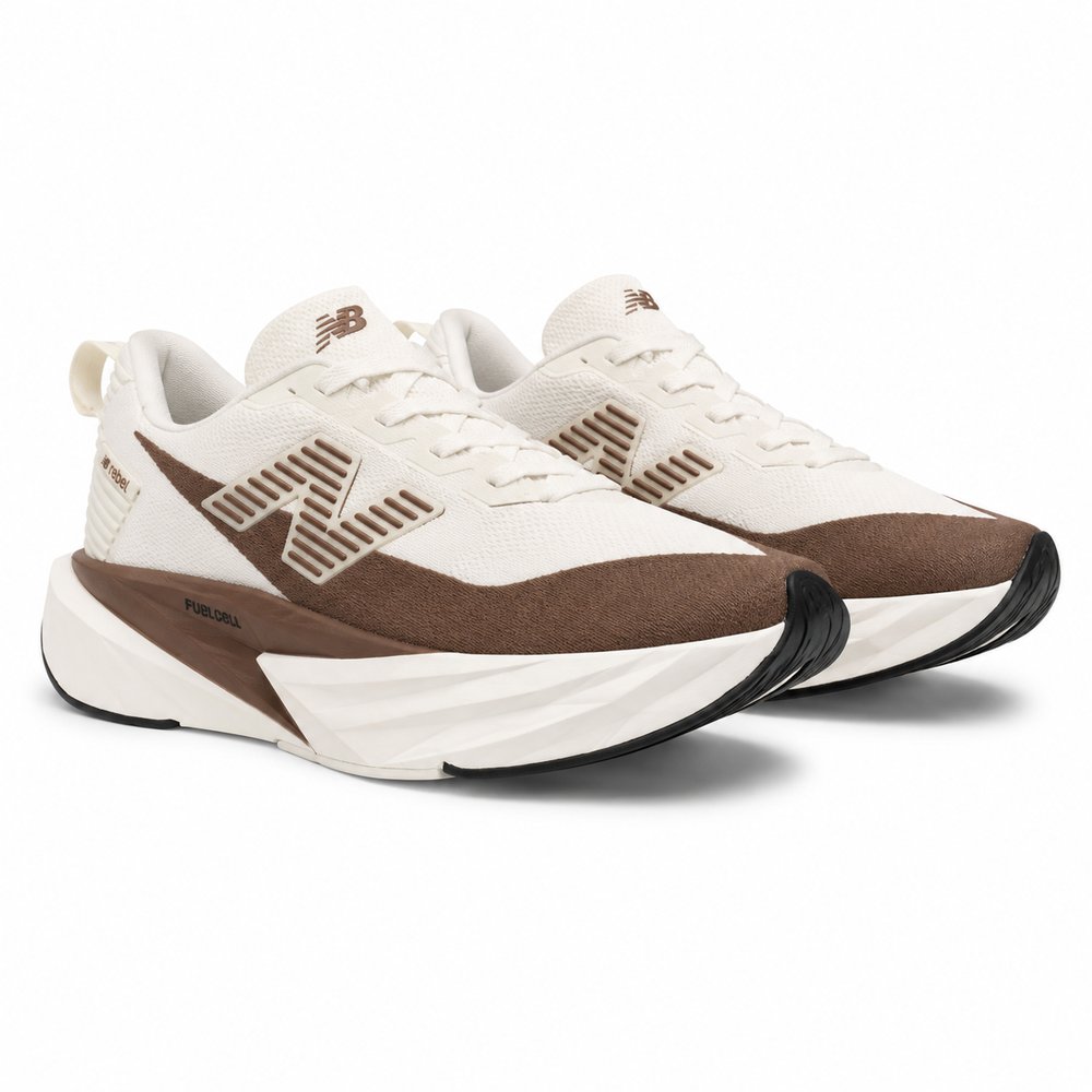 New Balance FuelCell Rebel v4 Feminino — Cream/Mocha