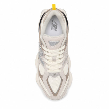 New Balance 9060 Feminino — Cream/Taupe/Sand/Silver