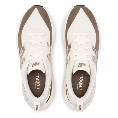 New Balance FuelCell Rebel v4 Feminino — Cream/Mocha